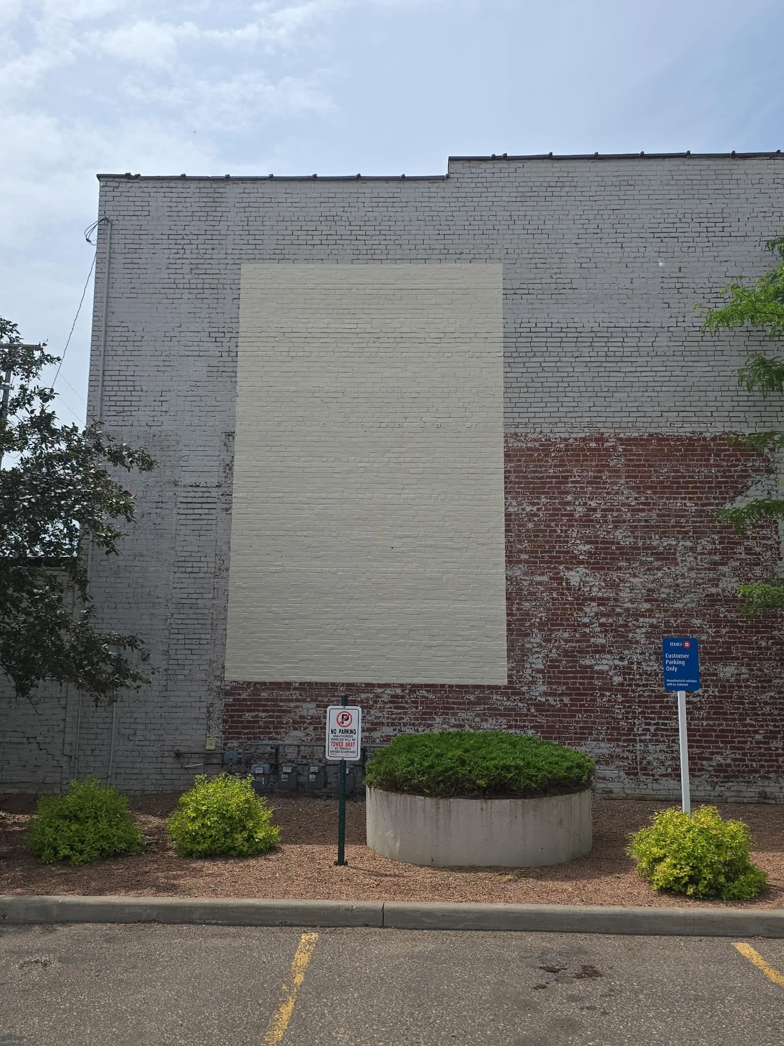 Building area prepped and ready to begin mural work