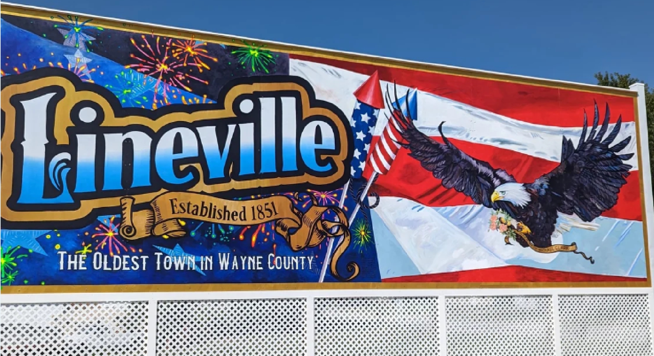 Lineville eagle mural